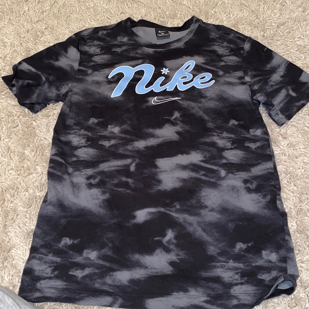 Nike shirt